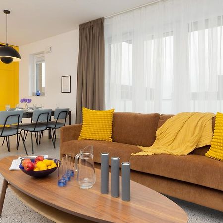 Trendy & Spacious 3-Room Apartament Warsaw Wilanow By Noclegi Renters Extérieur photo