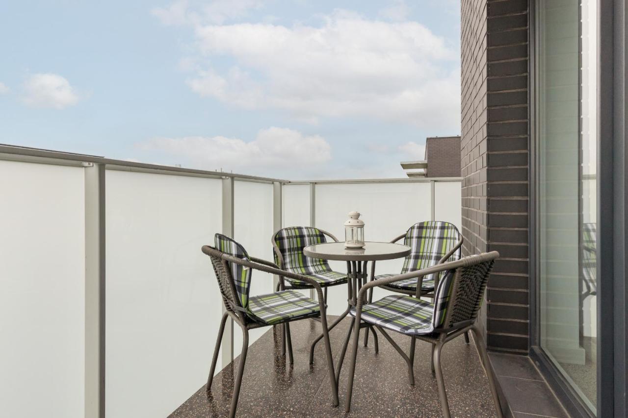 Trendy & Spacious 3-Room Apartament Warsaw Wilanow By Noclegi Renters Extérieur photo