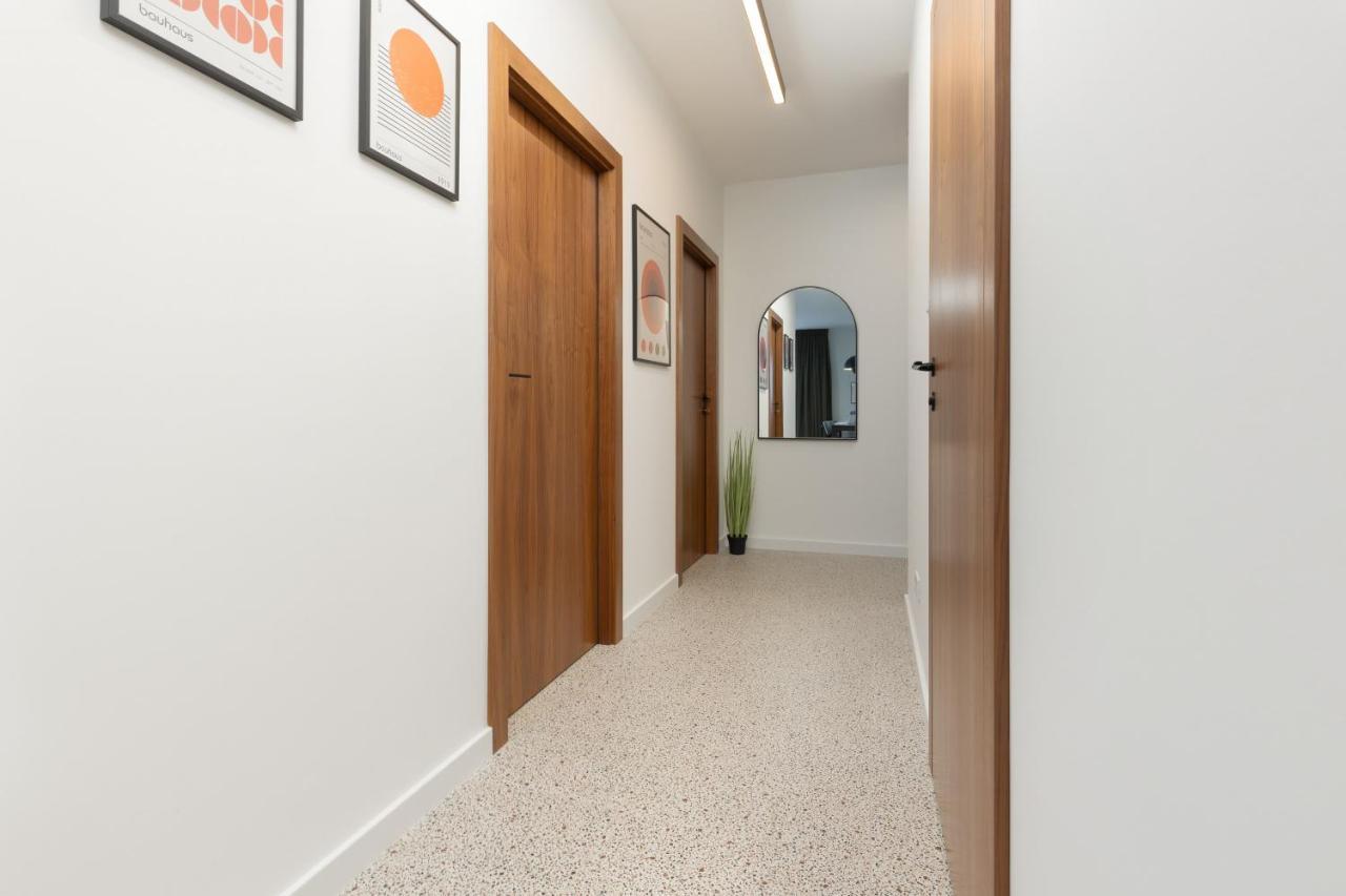 Trendy & Spacious 3-Room Apartament Warsaw Wilanow By Noclegi Renters Extérieur photo